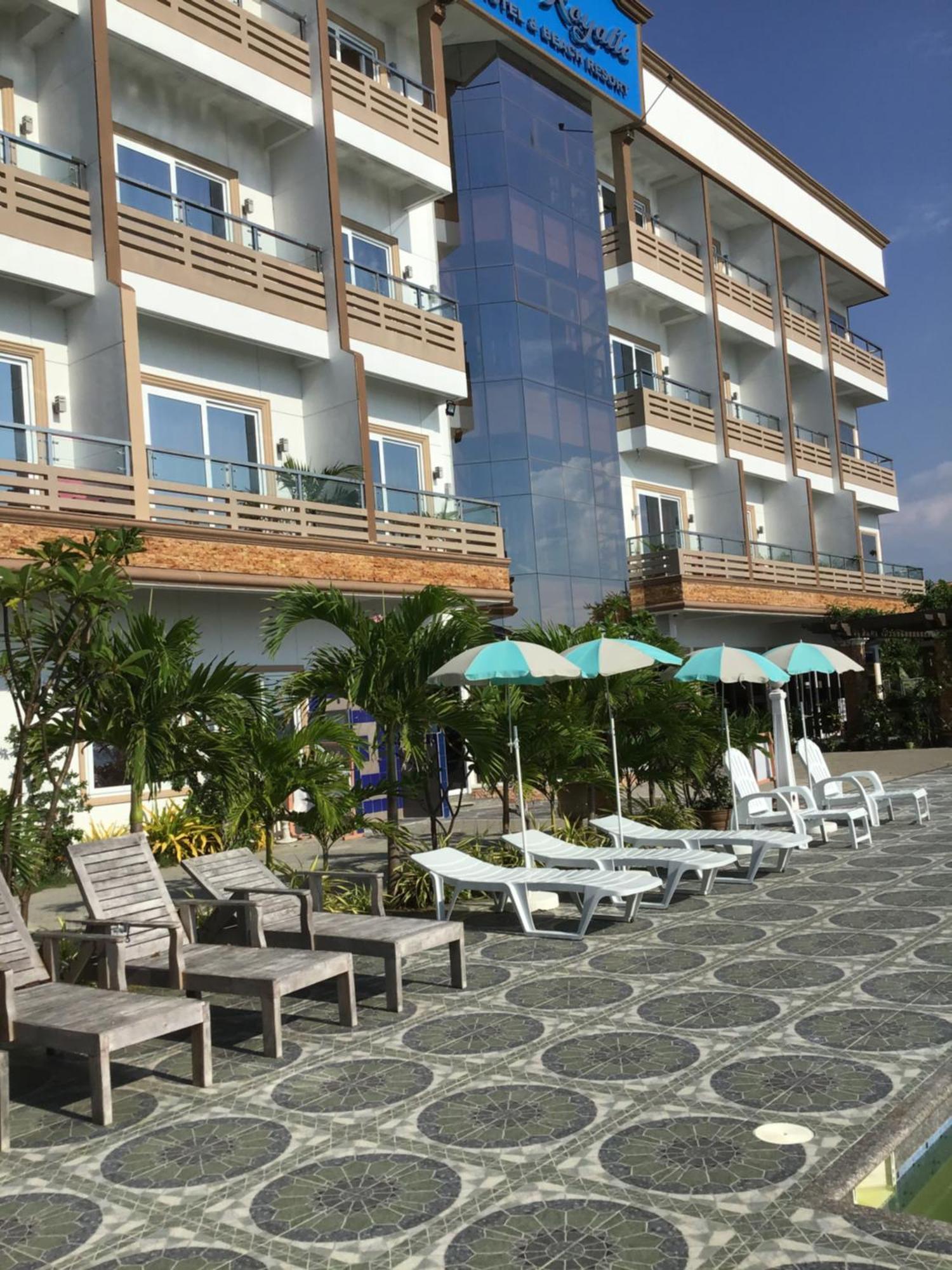 Em Royalle Hotel & Beach Resort San Juan  Exterior foto